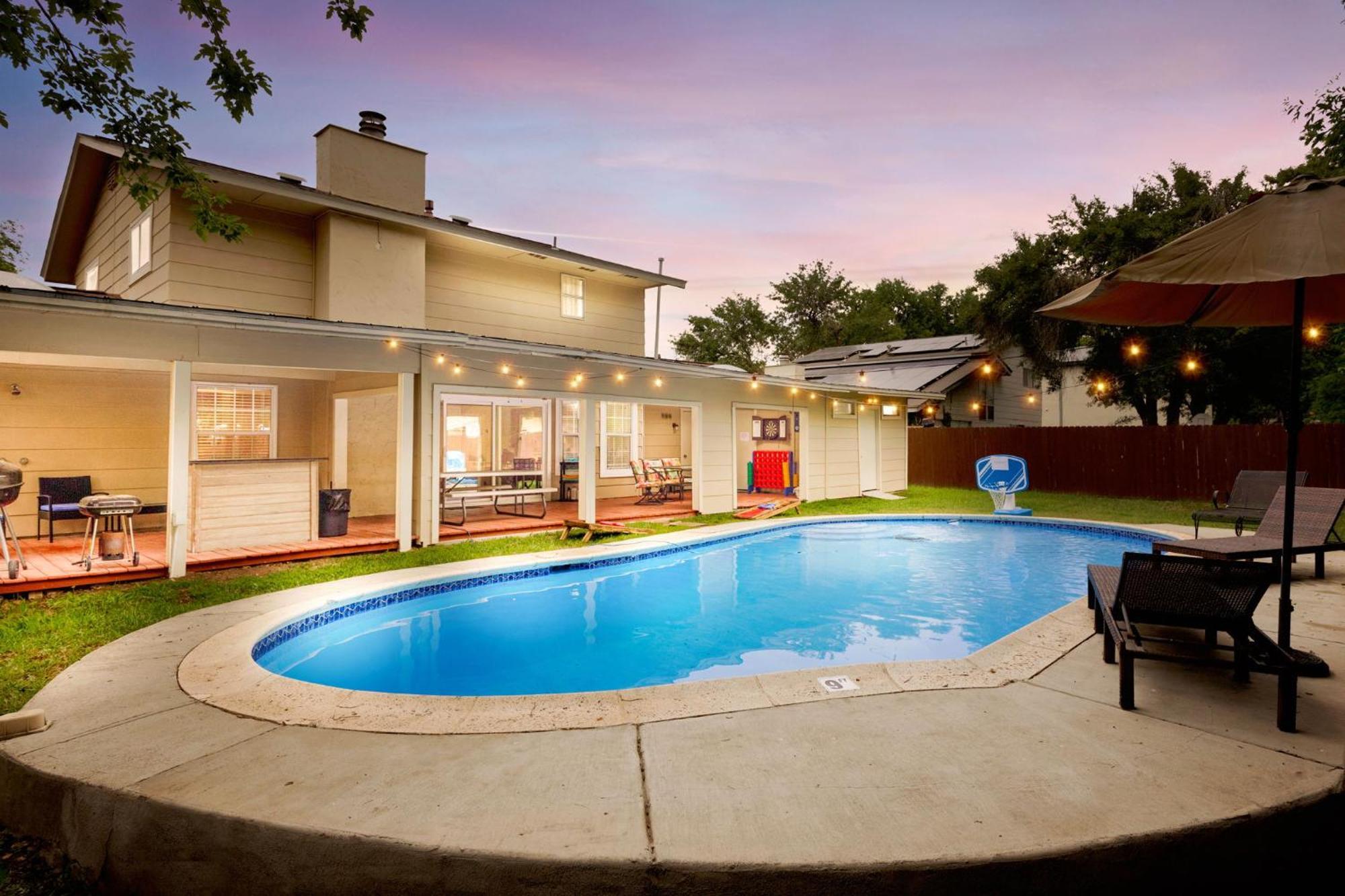 Spacious 4 Bedroom With Pool-Minutes To Seaworld And Lackland Afb San Antonio Exterior photo