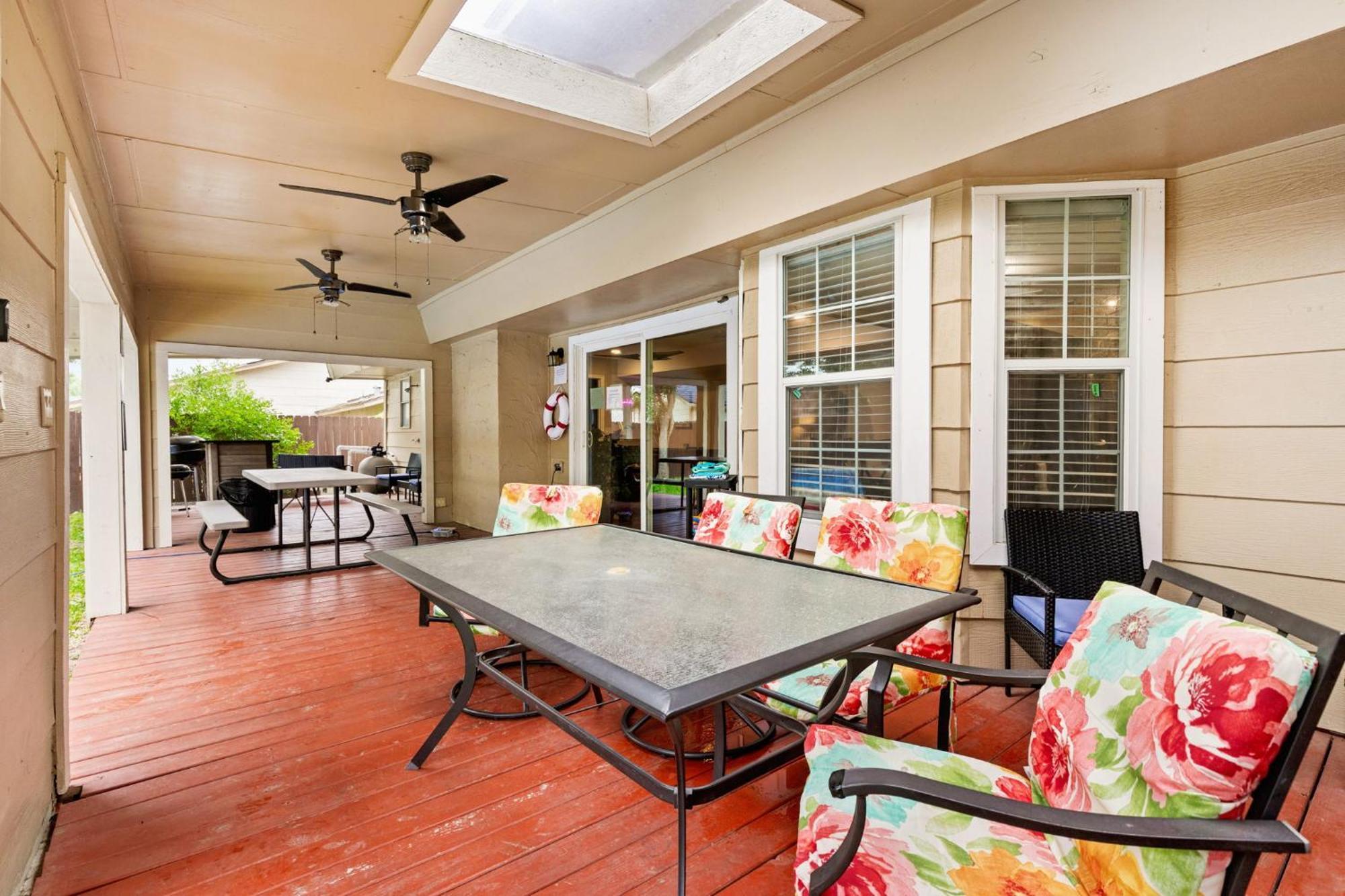Spacious 4 Bedroom With Pool-Minutes To Seaworld And Lackland Afb San Antonio Exterior photo